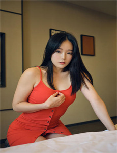 玩多个小女孩