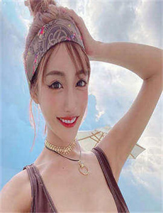 少妇无码吹潮久久精品AV