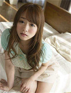 女性奴